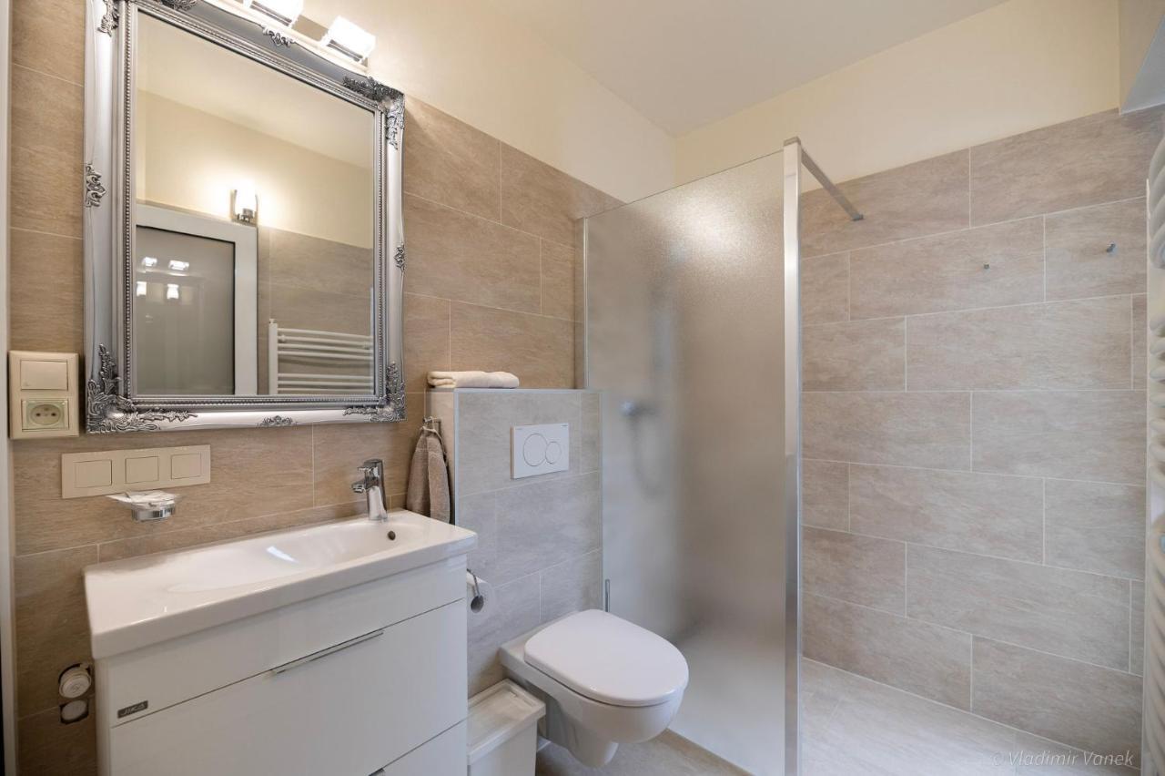 Apartmany I - Kafe Бойнице Экстерьер фото