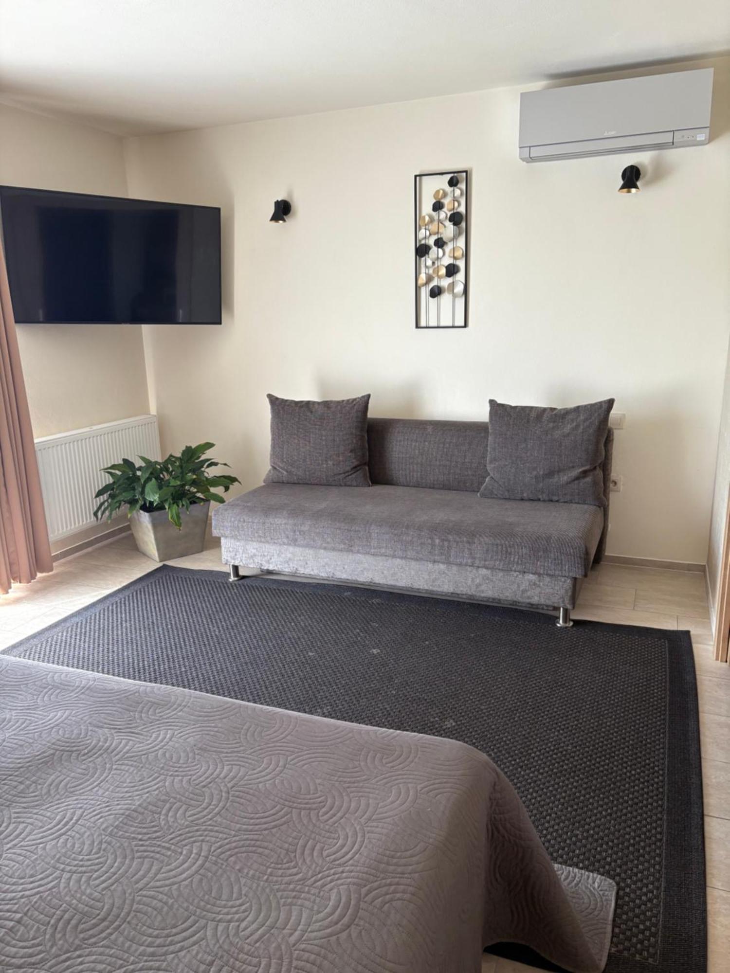 Apartmany I - Kafe Бойнице Экстерьер фото